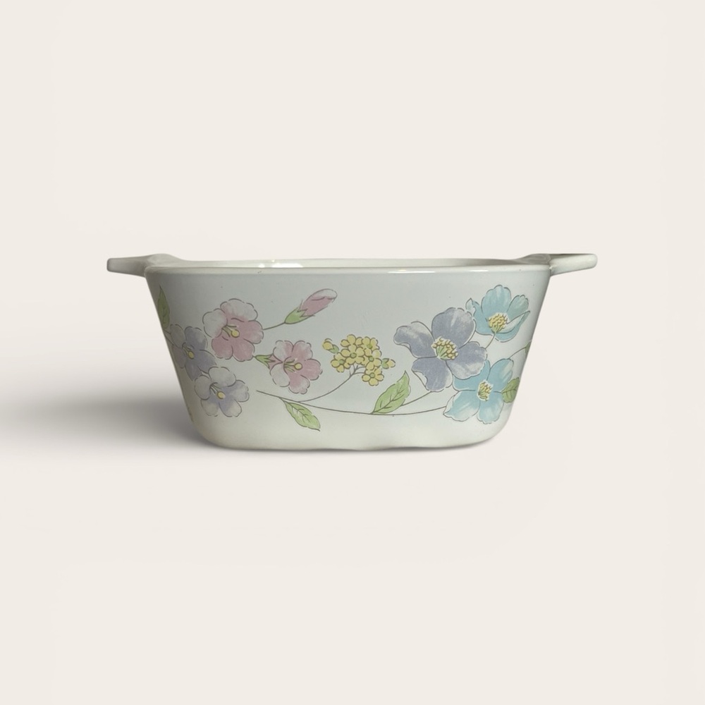 VTG Corning Ware Pastel Bouquet Casserole Dish
